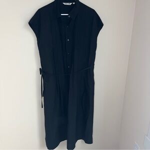 Uniqlo black button up midi maxi dress cap sleeve waist tie pockets pleats large